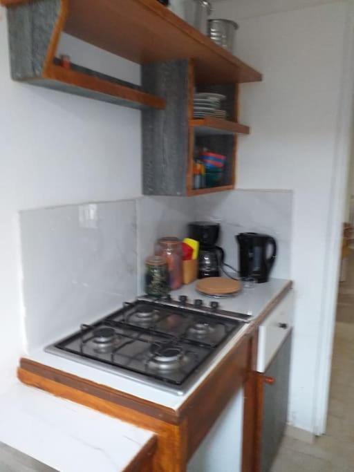 Maison Creole Chaleureuse Avec Stationnement Le Gosier  Kültér fotó
